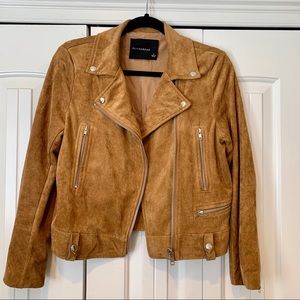 Olivaceous light weight suede moto jacket